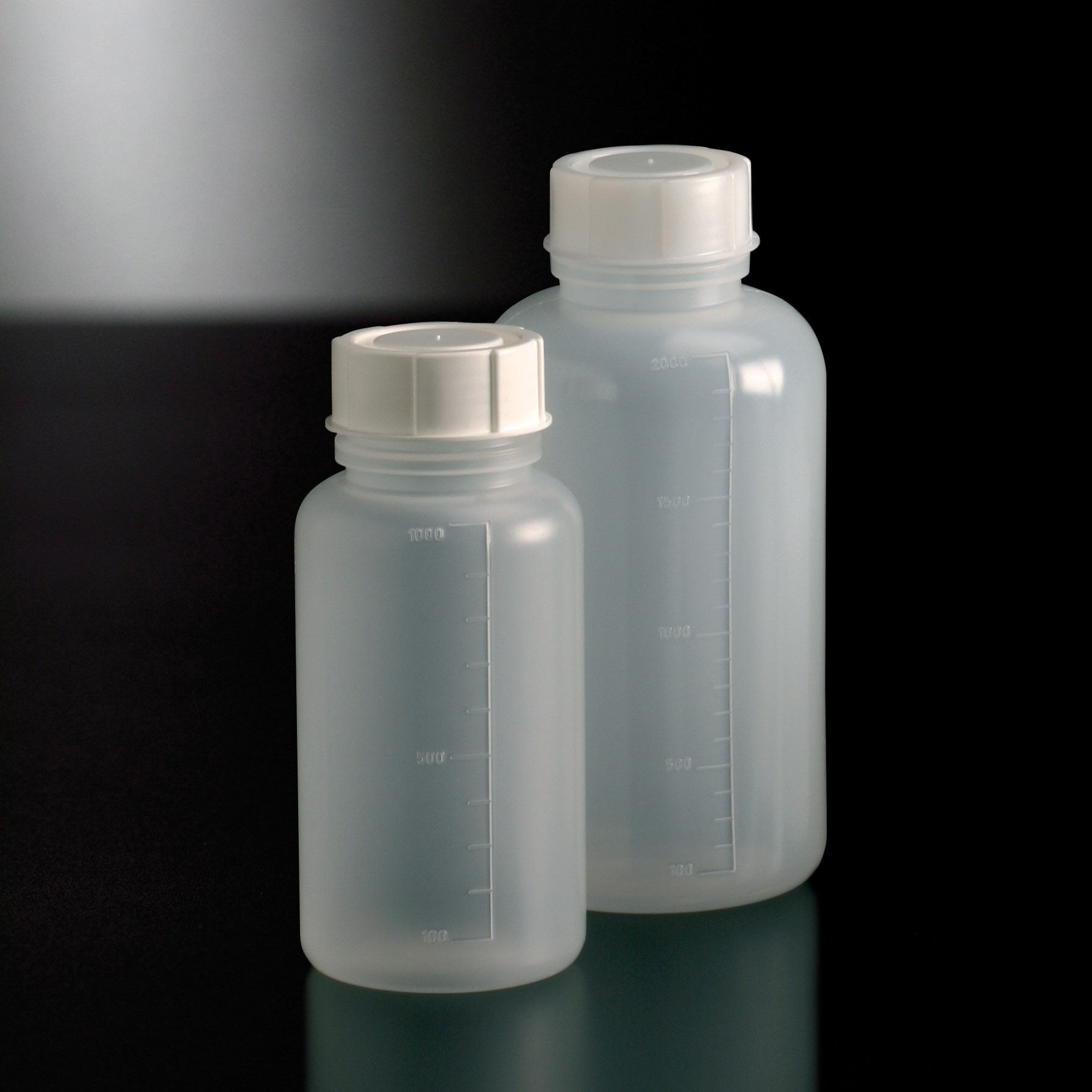 Bottle PE with cap 500 ml GL45